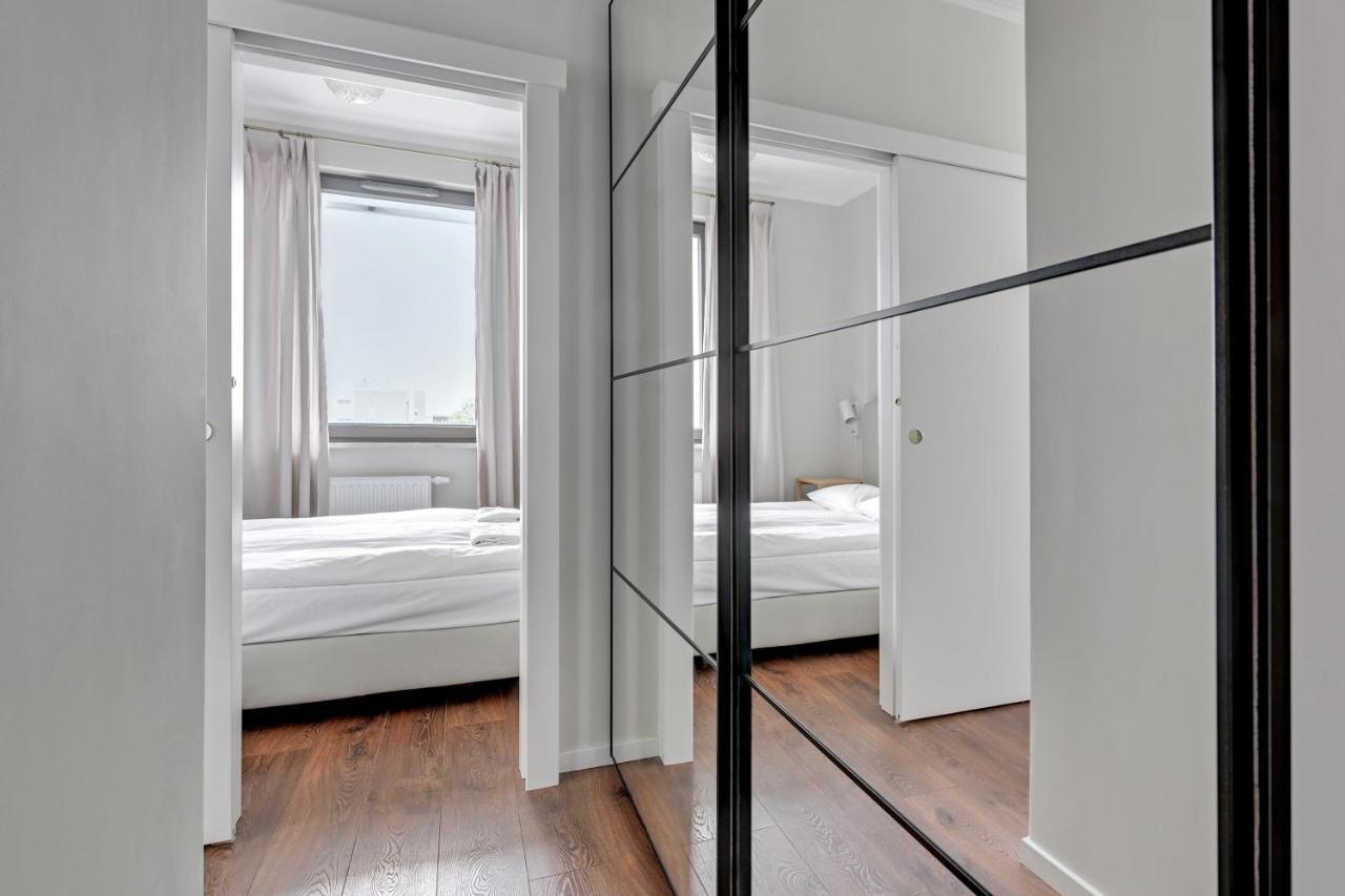 Garden Gate Apartments Old Town Parking غدانسك المظهر الخارجي الصورة