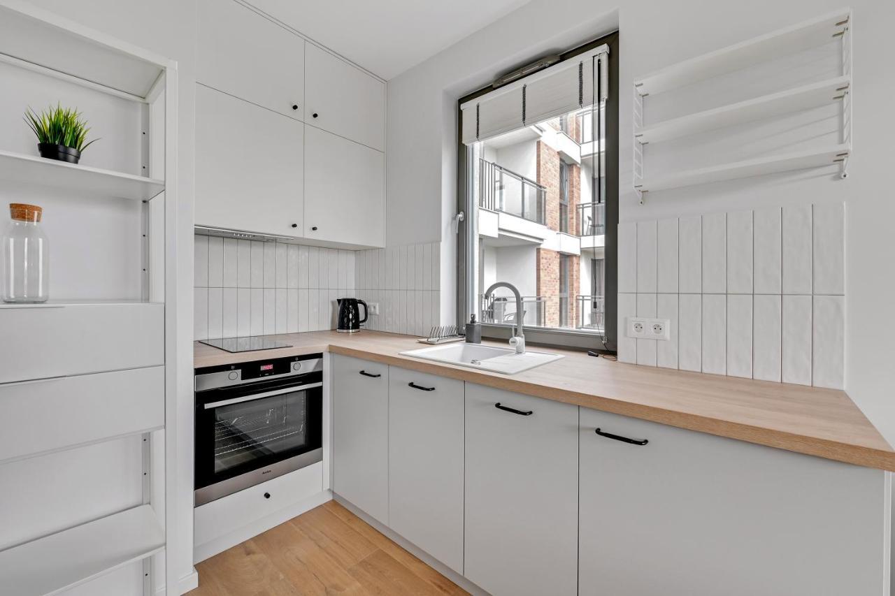 Garden Gate Apartments Old Town Parking غدانسك المظهر الخارجي الصورة