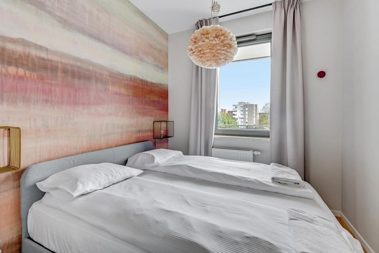 Garden Gate Apartments Old Town Parking غدانسك المظهر الخارجي الصورة